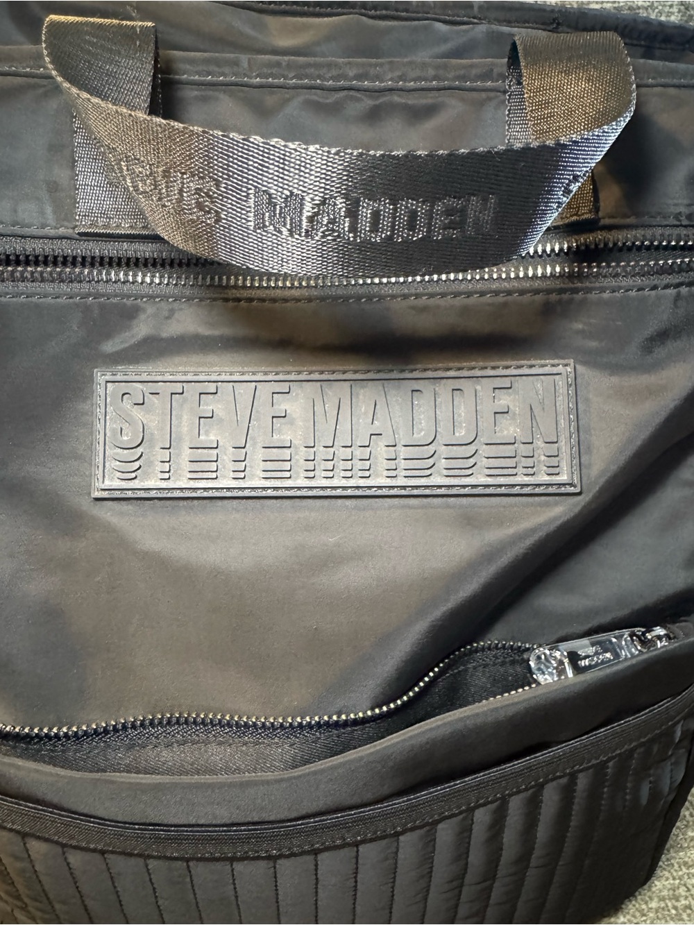 Steve Madden BMedhy Black Convertable  Backpack Style Tote - Picture 8 of 14